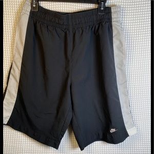 Nike black polyester size L short, men,used